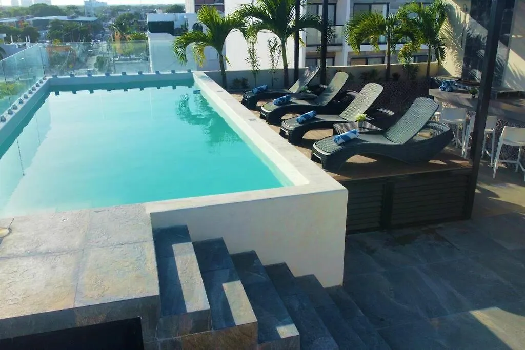 Deluxe Jr. 2 Rooms Suite, Dept. 101 Playa del Carmen Mexico