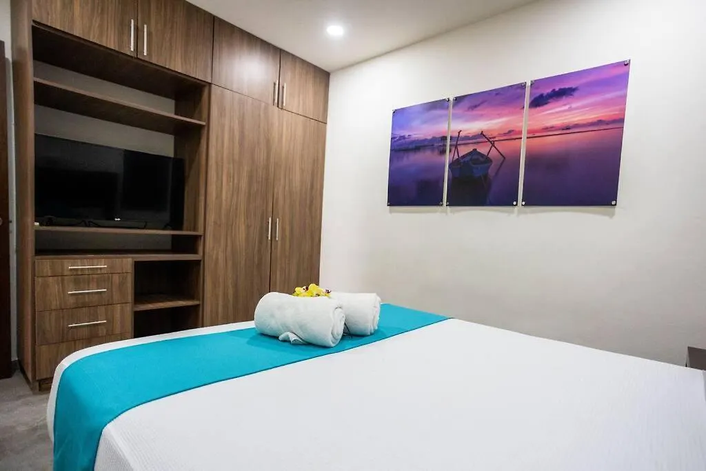 Deluxe Jr. 2 Rooms Suite, Dept. 101 Плая-дель-Кармен 0*,